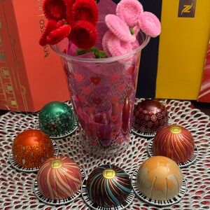 Nespresso VERTUO Multi flavors Coffee Pods 7 samples 💗+ plastics cup + flower